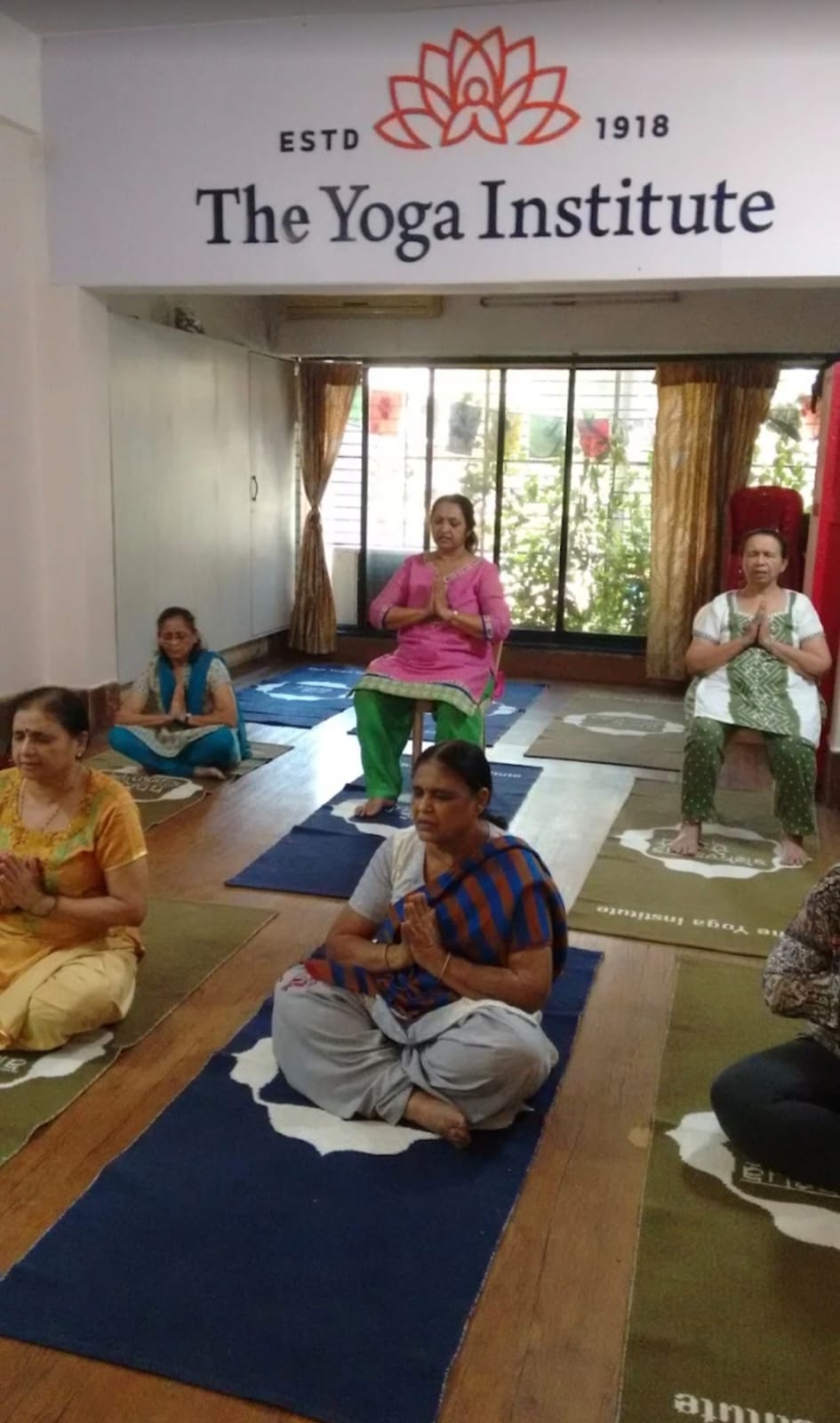 The Yoga Institute Vile Parle