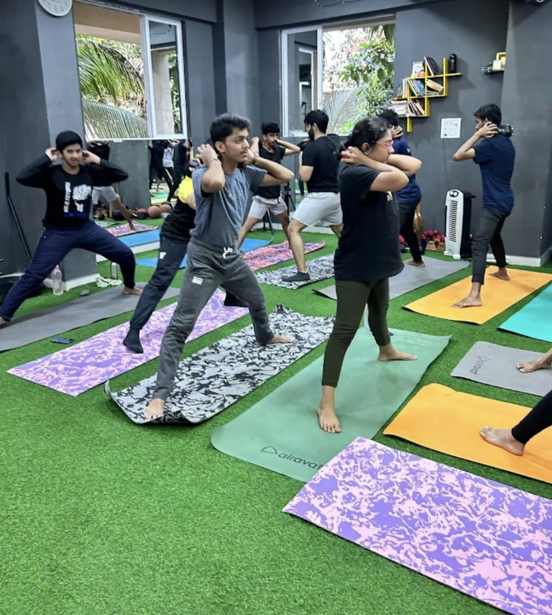 Fitoholic Raw Gym - Where Calisthenics meets Yoga